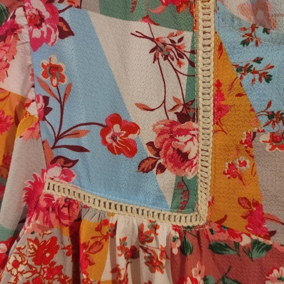 Umgee Floral Small Dress, NWT - Picture 7 of 10